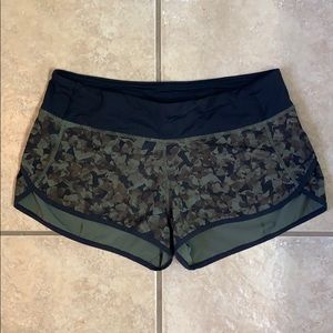 Lululemon OG speed shorts